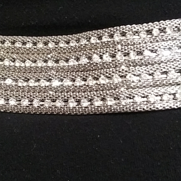 COPY - Mesh rhinestone bracelet - Picture 6 of 16